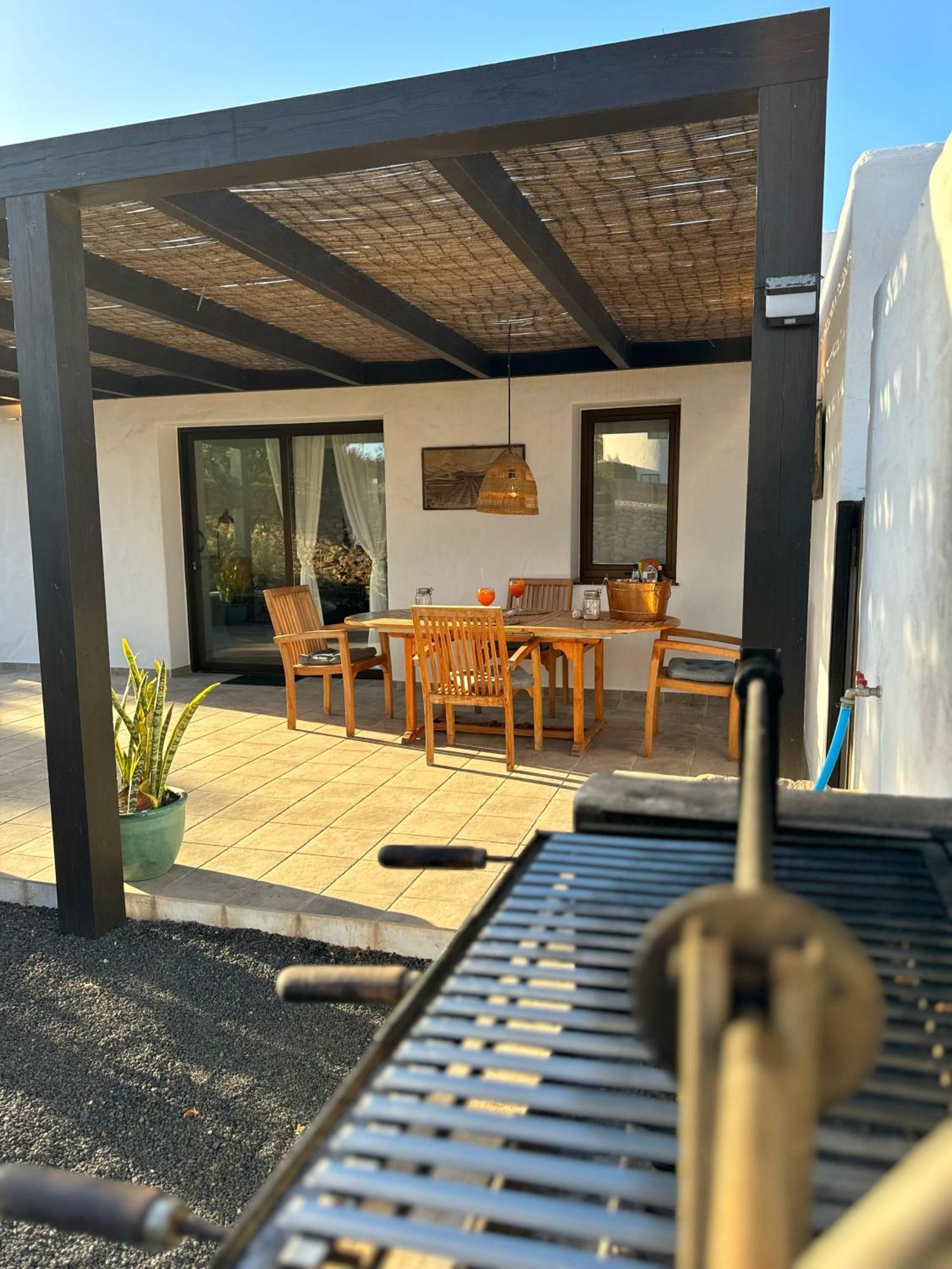Casa Marisa With Heated Pool & Garden Villa Тиндая Екстериор снимка