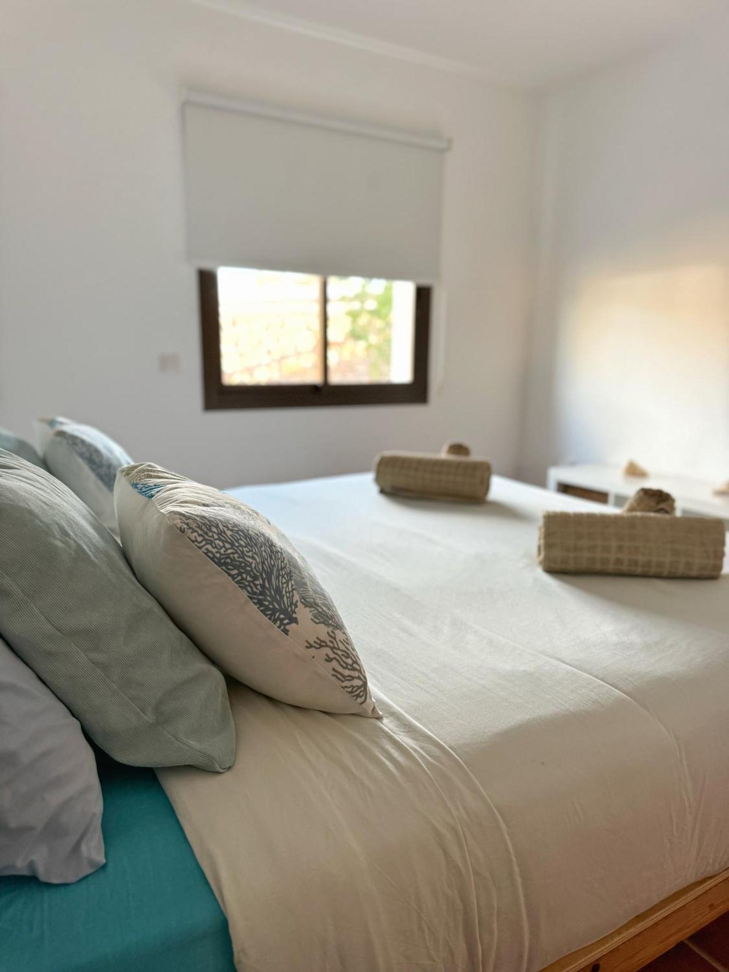 Casa Marisa With Heated Pool & Garden Villa Тиндая Екстериор снимка
