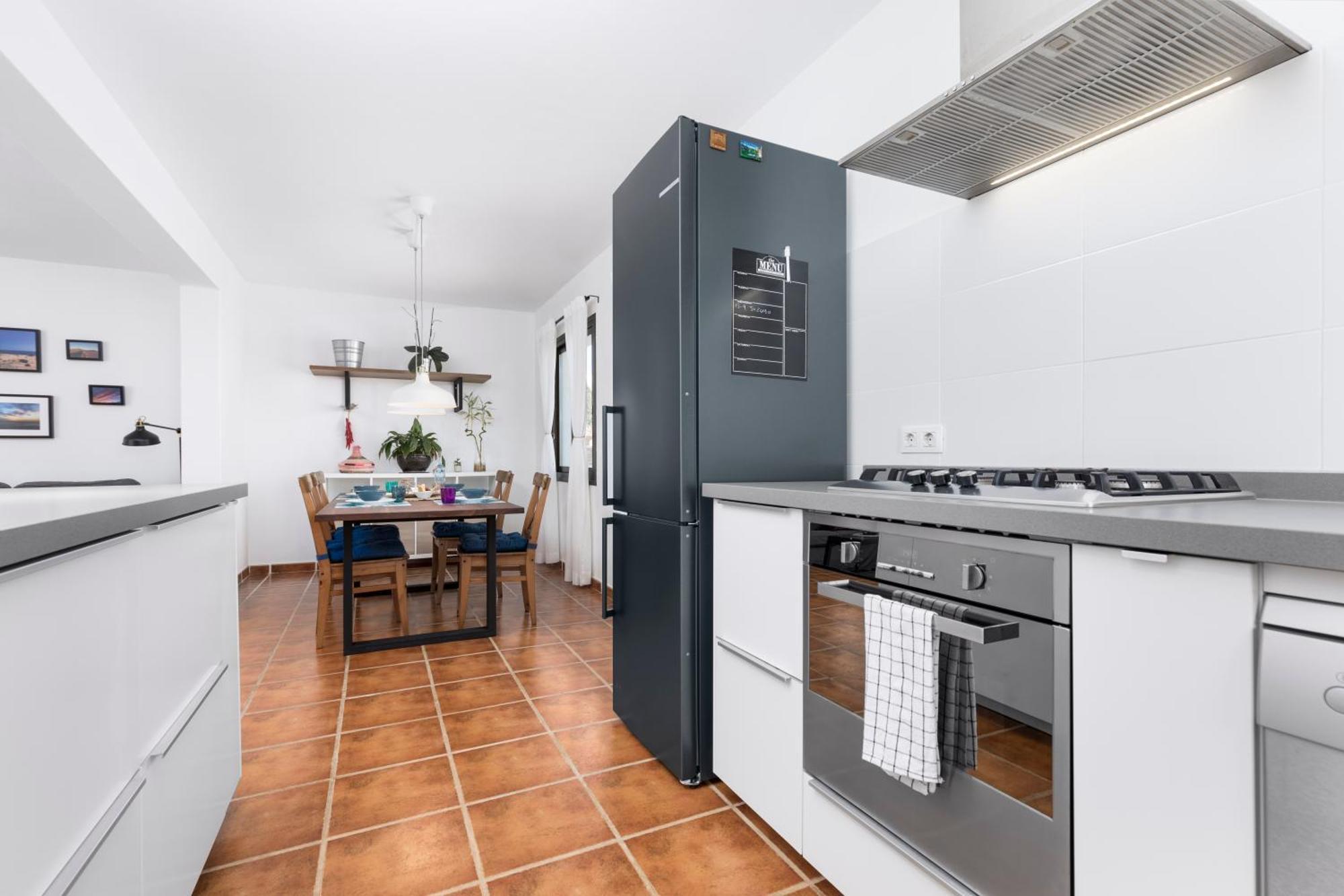 Casa Marisa With Heated Pool & Garden Villa Тиндая Екстериор снимка