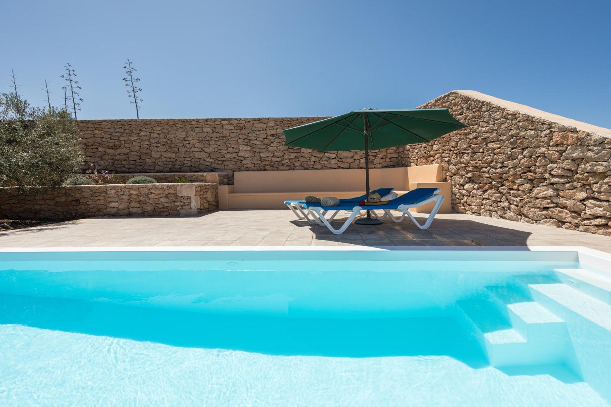 Casa Marisa With Heated Pool & Garden Villa Тиндая Екстериор снимка